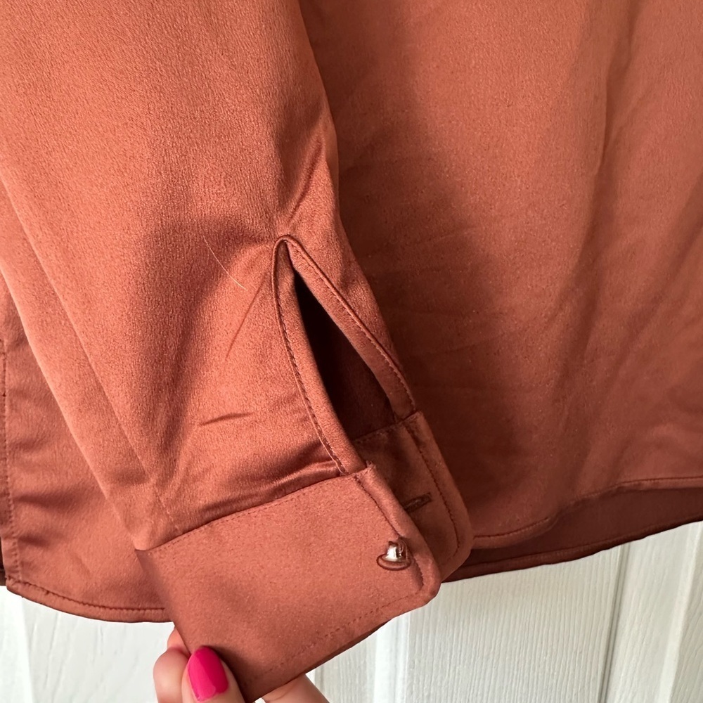 New Brown Lysse silky blouse. Long sleeves and high neck. Size XS - Picture 5 of 7